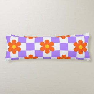 Lila Karomuster mit orangefarbener Hippie-Blume Seitenschläferkissen