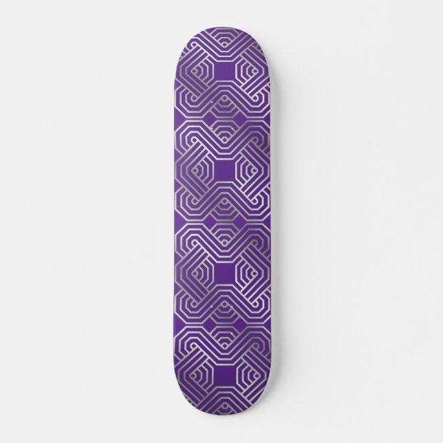 Lila keltisches Skateboard (Vorne)