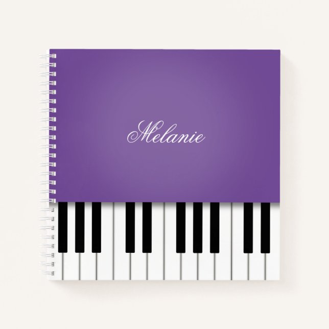 Lila Klaviermusik Personalisiert Notizbuch (Vorderseite)