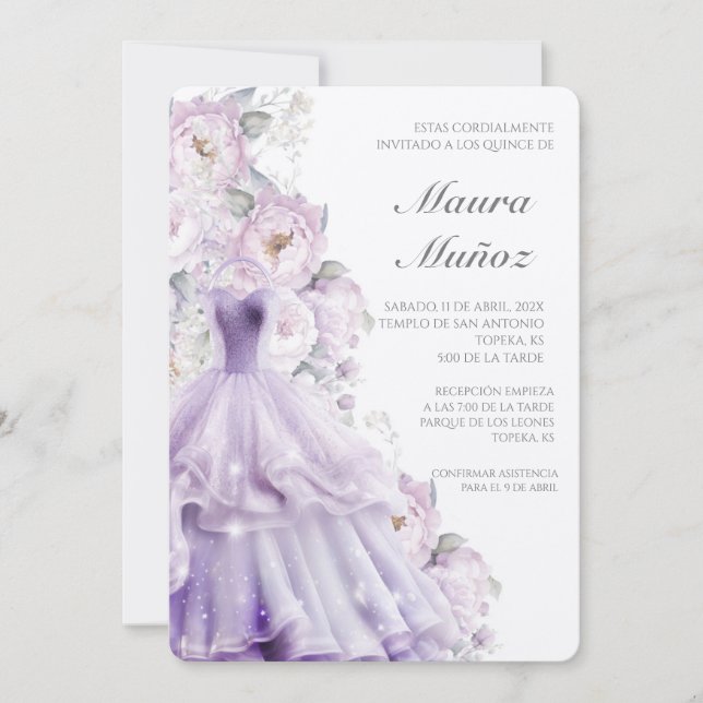 Lila Kleid Quinceañera Einladung (Vorderseite)