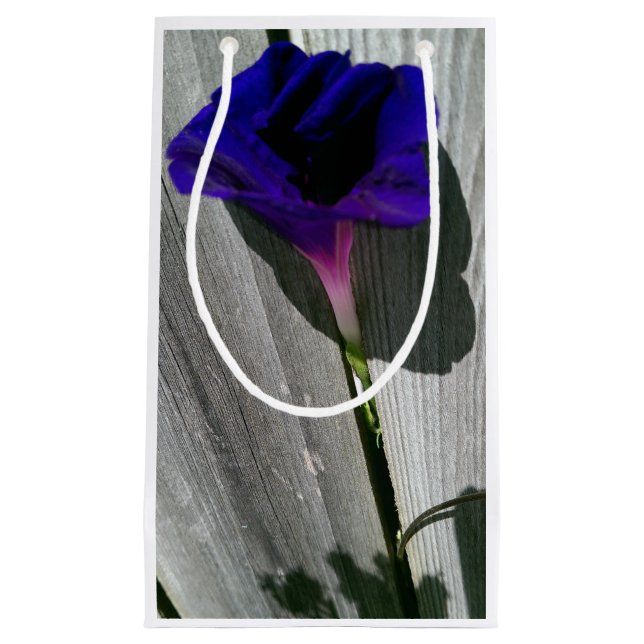 Lila Kleine Geschenktüte (Vorderseite)