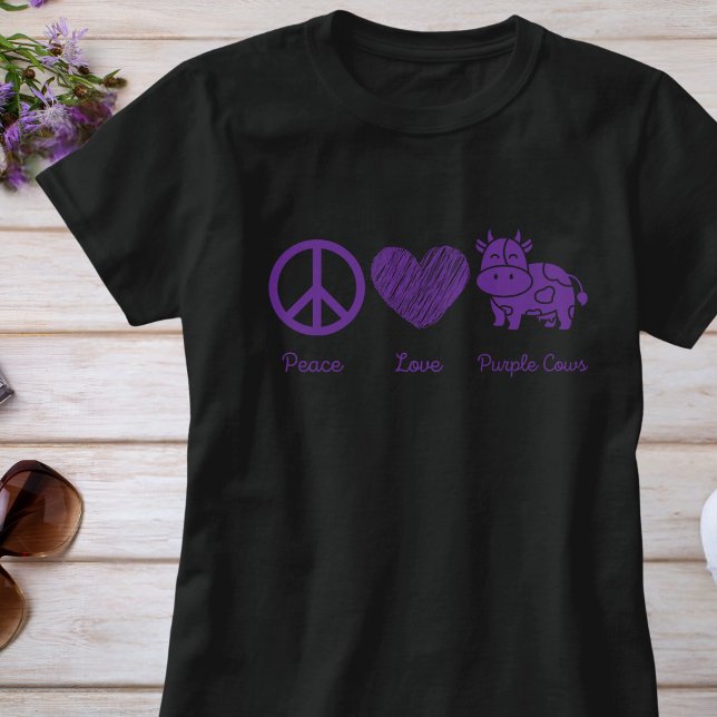 Lila Kuh-Shirt T-Shirt (Von Creator hochgeladen)