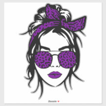 Lila Leopardenband und Brille