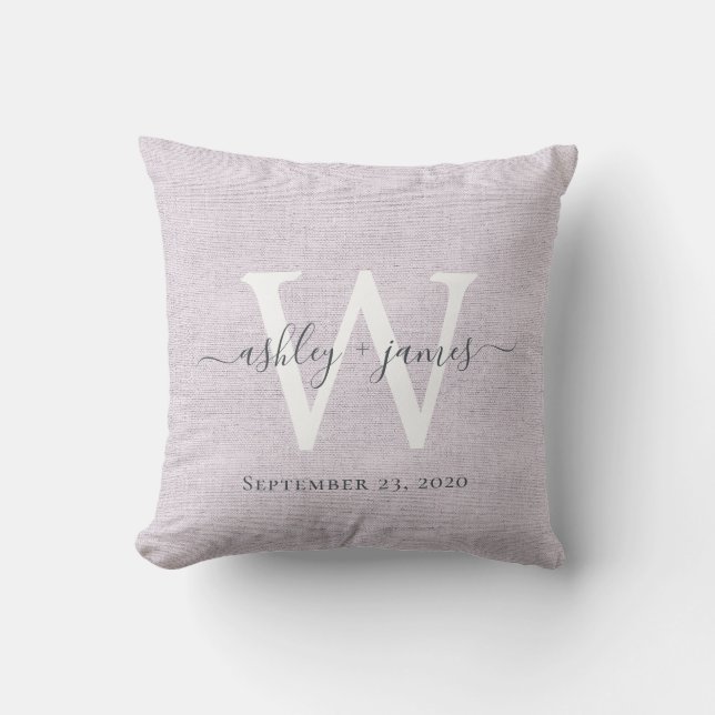 Lila Linen White Monogram Wedding Keepake Kissen (Vorderseite)