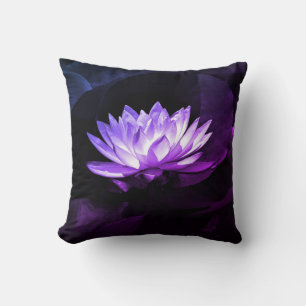 Lila Lotus Pilz Kissen