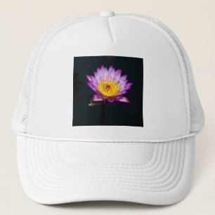 Lila Lotus Wasserlilie und Dragonfly Nymph-Hut Truckerkappe