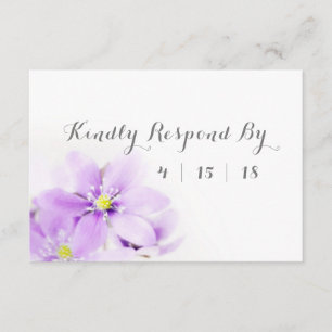 Lila mit Blumenkindly reagieren Hochzeit UAWG RSVP Karte