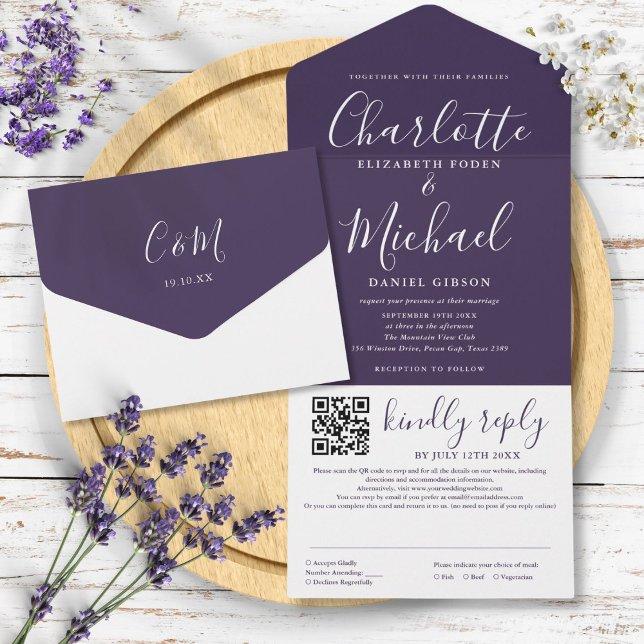 Lila moderne, elegante Script QR Code Hochzeit All In One Einladung (Purple Modern Elegant Script QR Code Wedding All In One Invitation)