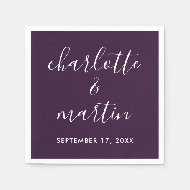 Lila moderne Schrift Hochzeit Serviette (Vorderseite)