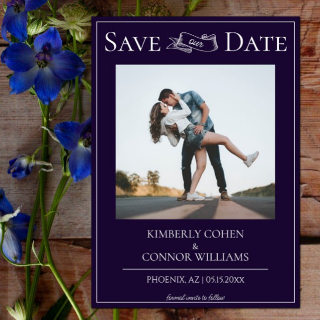 Lila modernes Foto Save the Date (Purple Modern Photo Save the Date)