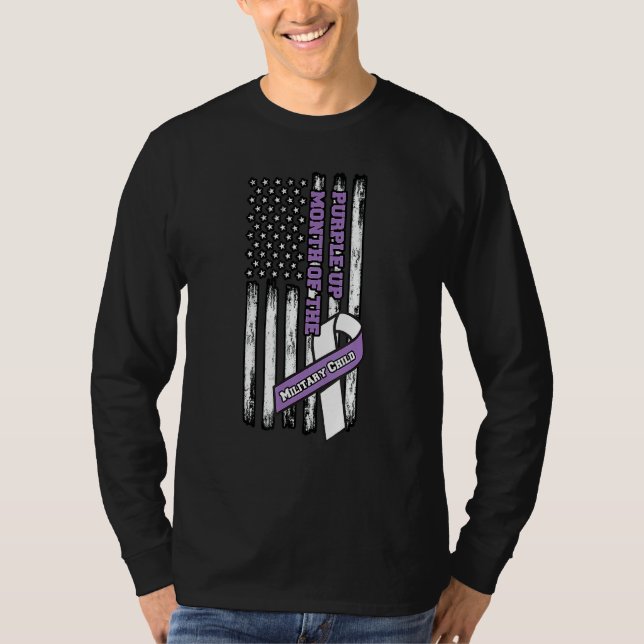 Lila Monat des Militärkindes T-Shirt (Vorderseite)