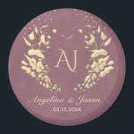 Lila Monogramm-Gastgeschenk Hochzeit Magnet<br><div class="desc">Gastgeschenk Hochzeit-Magnet für Lavendel und Gold Monogram Initials - mit Initialen von Bride und Groom. Einfach,  stilvoll,  verglast,  einzigartig. Alle grafischen Elemente sind frei für Veränderung,  Bewegung oder Entfernen - genießen und Ihre beste Kombination bilden!</div>