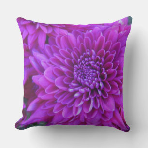 Lila Mums Outdoor Accent Pillow Kissen