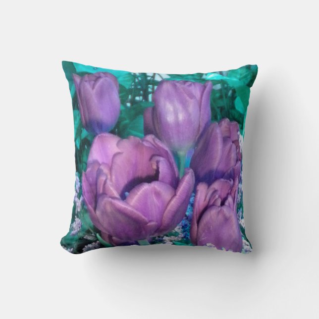 Lila N Aquamarines Tulips Kissen (Vorderseite)