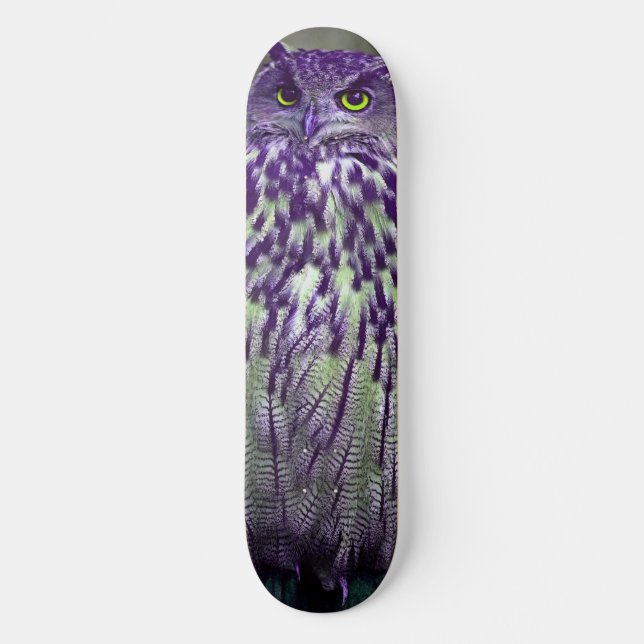 Lila Owl Skateboard Deck (Vorderseite)