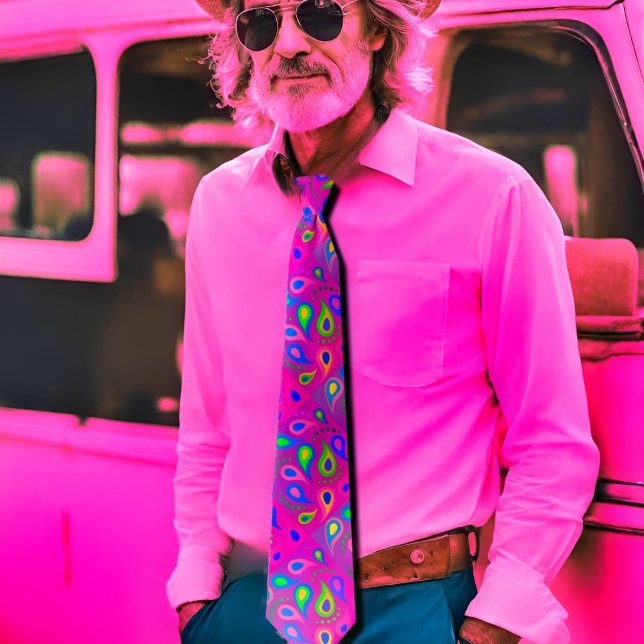 lila Paisley-Muster Krawatte (Von Creator hochgeladen)