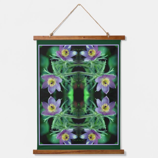 Lila Pasque Spring Blumen Abstrakt Wandteppich Mit Holzrahmen (Vorderseite)