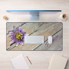 Lila Passiflora Blossom Weathered Wood Rustikal Schreibtischunterlage