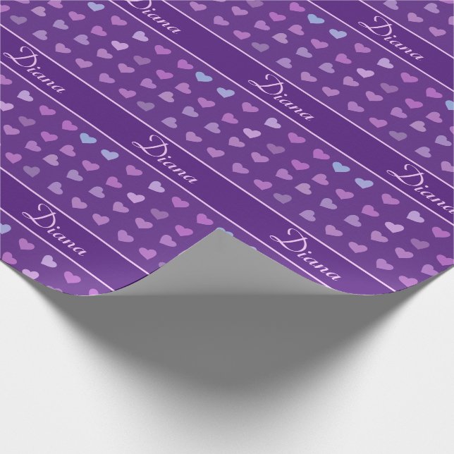 LILA PASTEL FARBIGE HERZEN PERSONALISIERT GESCHENKPAPIER (Ecke)