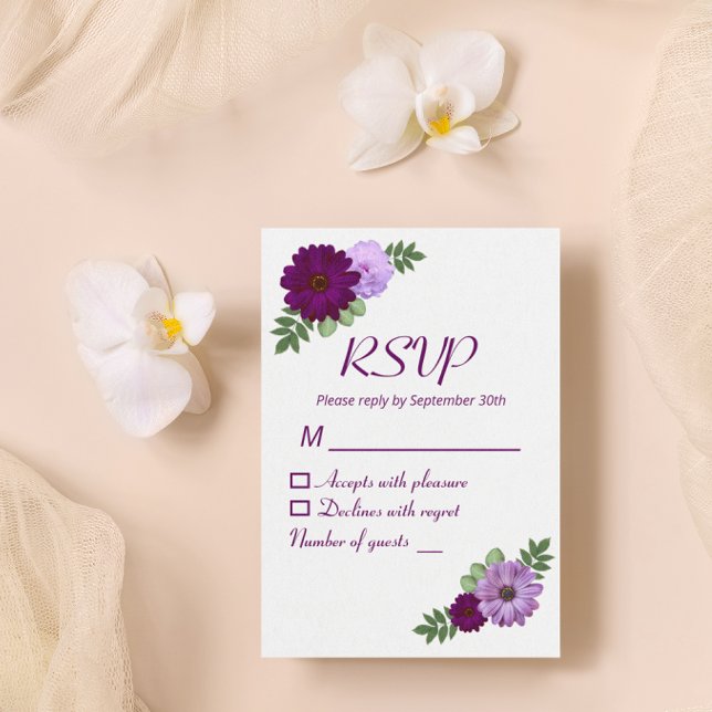 Lila Peony Floral Brautparty RSVP Karte (Von Creator hochgeladen)