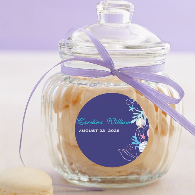 Lila Perle unter der Babydusche Runder Aufkleber (Von Creator hochgeladen)