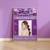 Lila Perlen aus weißem Quinceñera Foto Willkommen
