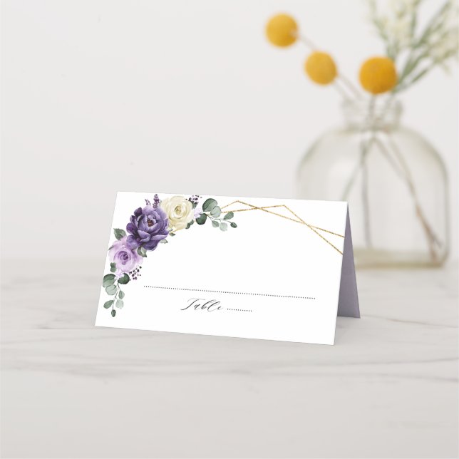 Lila Pflaume Ivory Gold Floral Geometric Wedding Platzkarte (Vorderseite)