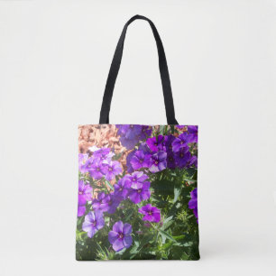 Lila Phlox-Blume auf einem Totbeutel Tasche