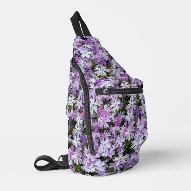 Lila Phlox-Garten Crossbody Bag (Linke Seite)