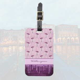 Lila Pilztraum und Glittertropfen Monogramm Gepäckanhänger