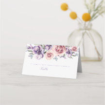 Lila Platzkarte des Blumenwassers