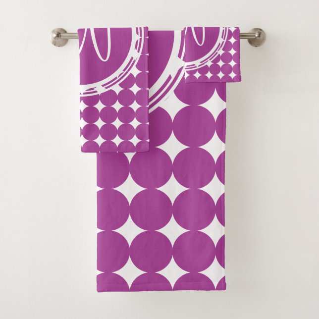 Lila Polka Dot Monogramm Badhandtuch Set (Insitu)
