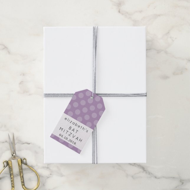Lila Polka Dots, Polka Dot Pattern, Bat Mitzvah Geschenkanhänger (Mit Garn)