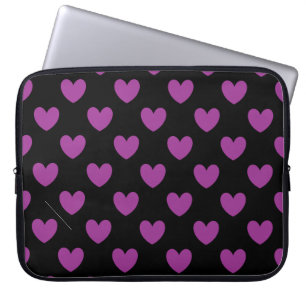 Lila Polka-Herzen auf schwarz Laptopschutzhülle