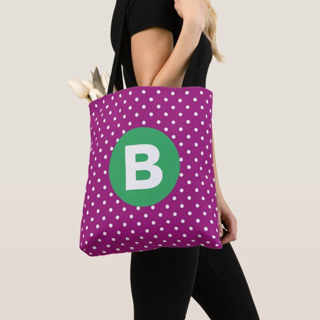 Lila Punkte-Muster Grün Monogramm Tasche (Von Nahem)