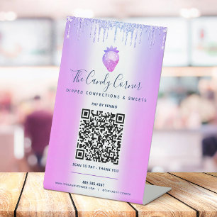 Lila QR-Code Hier Zahlen Erdbeere Glittertropfen Sockelschild