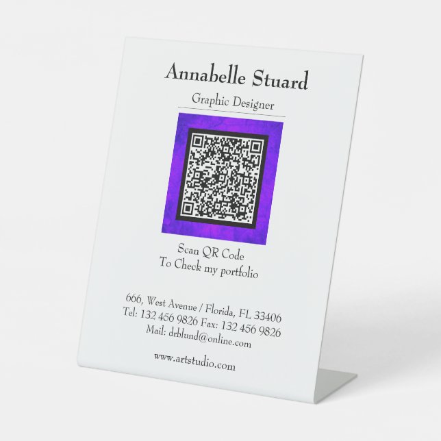 Lila QR-Code Sockelschild (Vorderseite)