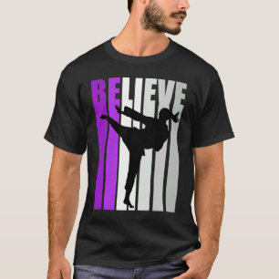 Lila Retro Girls Birthday Karate Martial Black B T-Shirt
