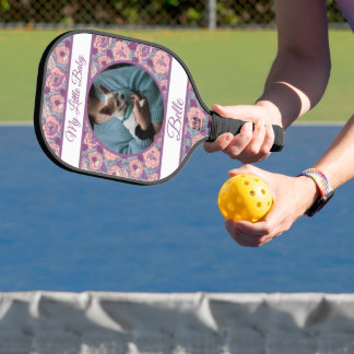 Lila Rosa Blumen & Banner mit Namen/ Phrase Pickleball Schläger