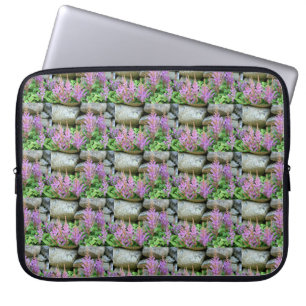 lila, rosa Tücher und Granitsteine Laptopschutzhülle