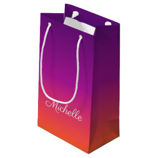 Lila, rosa und orangefarbene Farbvarianten Kleine Geschenktüte