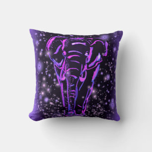 Lila rosafarbener Kissenlephon in der Starry Night Kissen