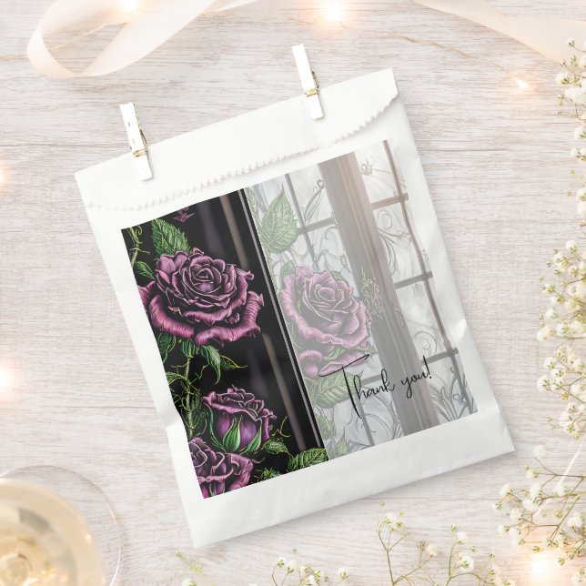 Lila Rose am Fenster - gotische Hochzeit Geschenktütchen (Ausgeschnitten)