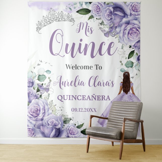 Lila Rose in Quinceñera Herzlich Willkommen Wandteppich (Beispiel)