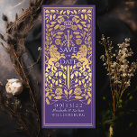 Lila Royal Lion Mittelalterliche Hochzeit Einladung<br><div class="desc">Feiern Sie Ihren besonderen Tag mit diesem Royal Lion Medieval Gold Sword Wedding Design. Das Gold in diesem Design ist keine echte Folie. Sie können dies durch einen Klick auf "PERSONALISIEREN" weiter anpassen.</div>