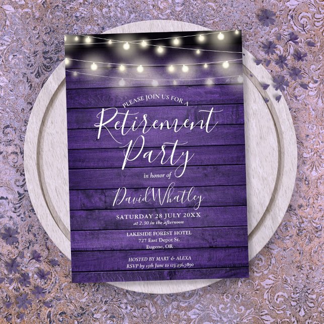 Lila Rustikales Party für Holzstring-Leuchten Einladung (Purple Rustic Wood String Lights Retirement Party Invitation)