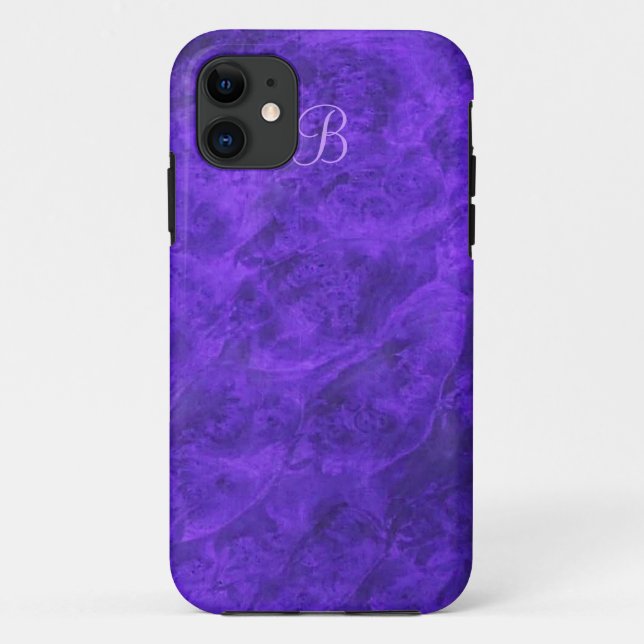 Lila Samt Walnut iPhone Gehäuse *mit Monogramm* Case-Mate iPhone Hülle (Rückseite)