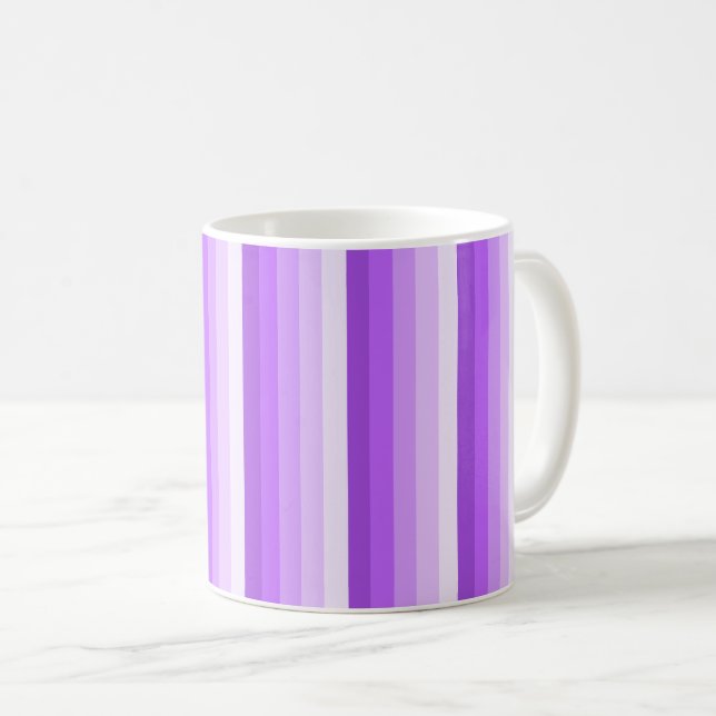 Lila Schattenstreifen Kaffeetasse (VorderseiteRechts)