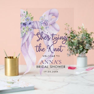 Lila Schleife Sie bindet das Brautparty des Knoten Acrylschild