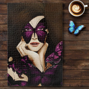 Lila Schmetterlings-Maskenball Frau Elegante Fanta